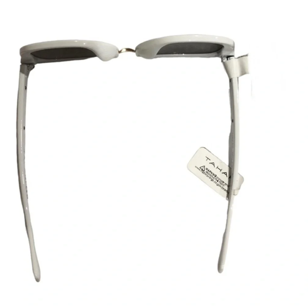 Tahari glamorous Jackie-o style white gold chainlink oversized oval‎ sunglasses